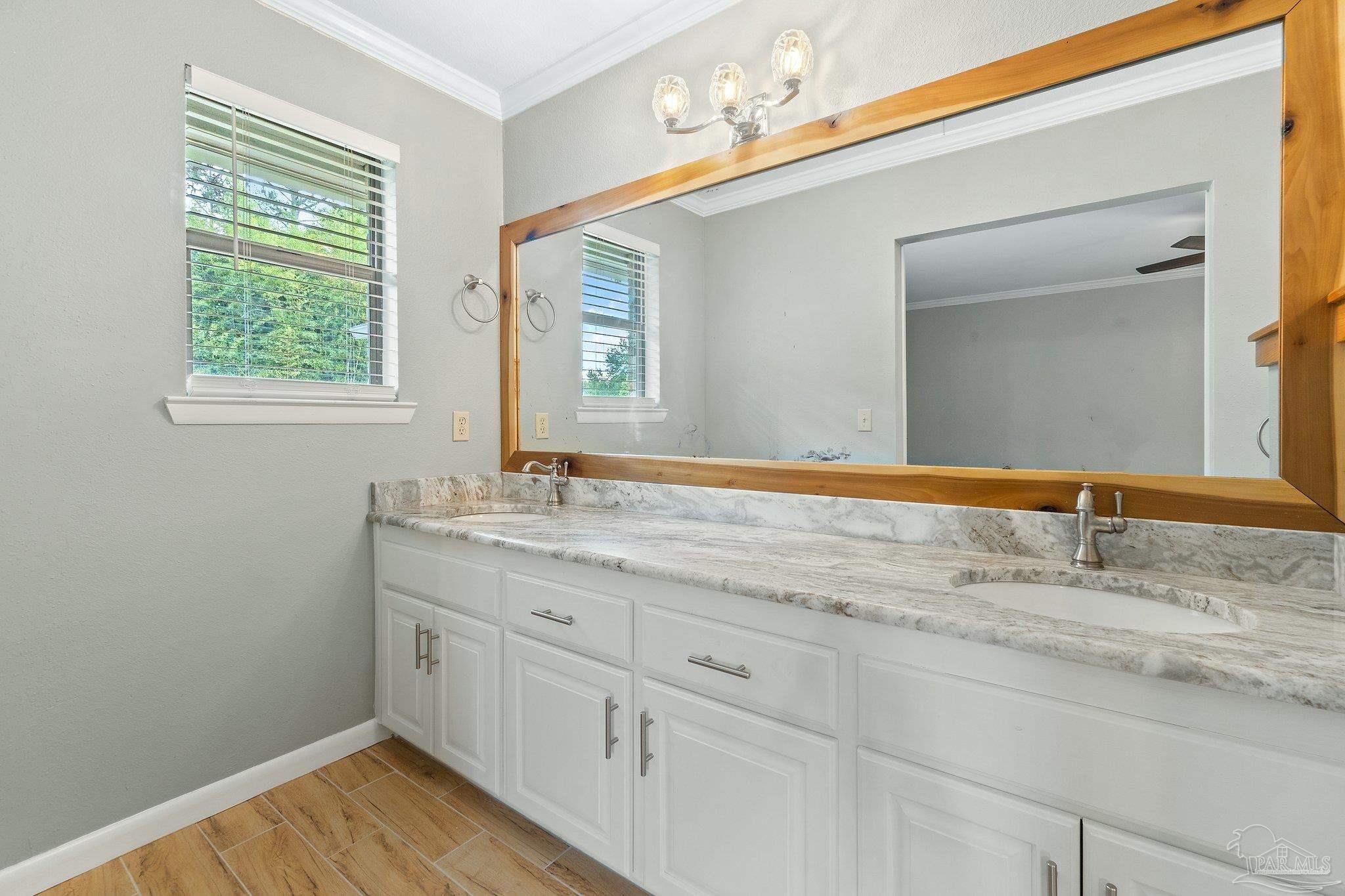 204 Man O War Circle Cantonment, FL 32533 - Photo 26 of 44