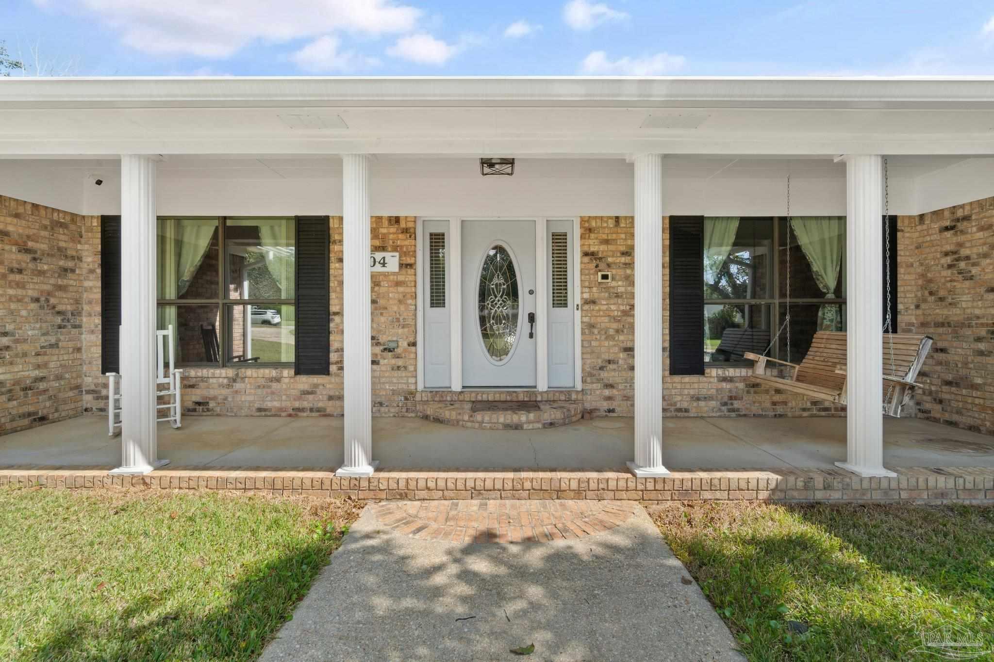 204 Man O War Circle Cantonment, FL 32533 - Photo 5 of 44