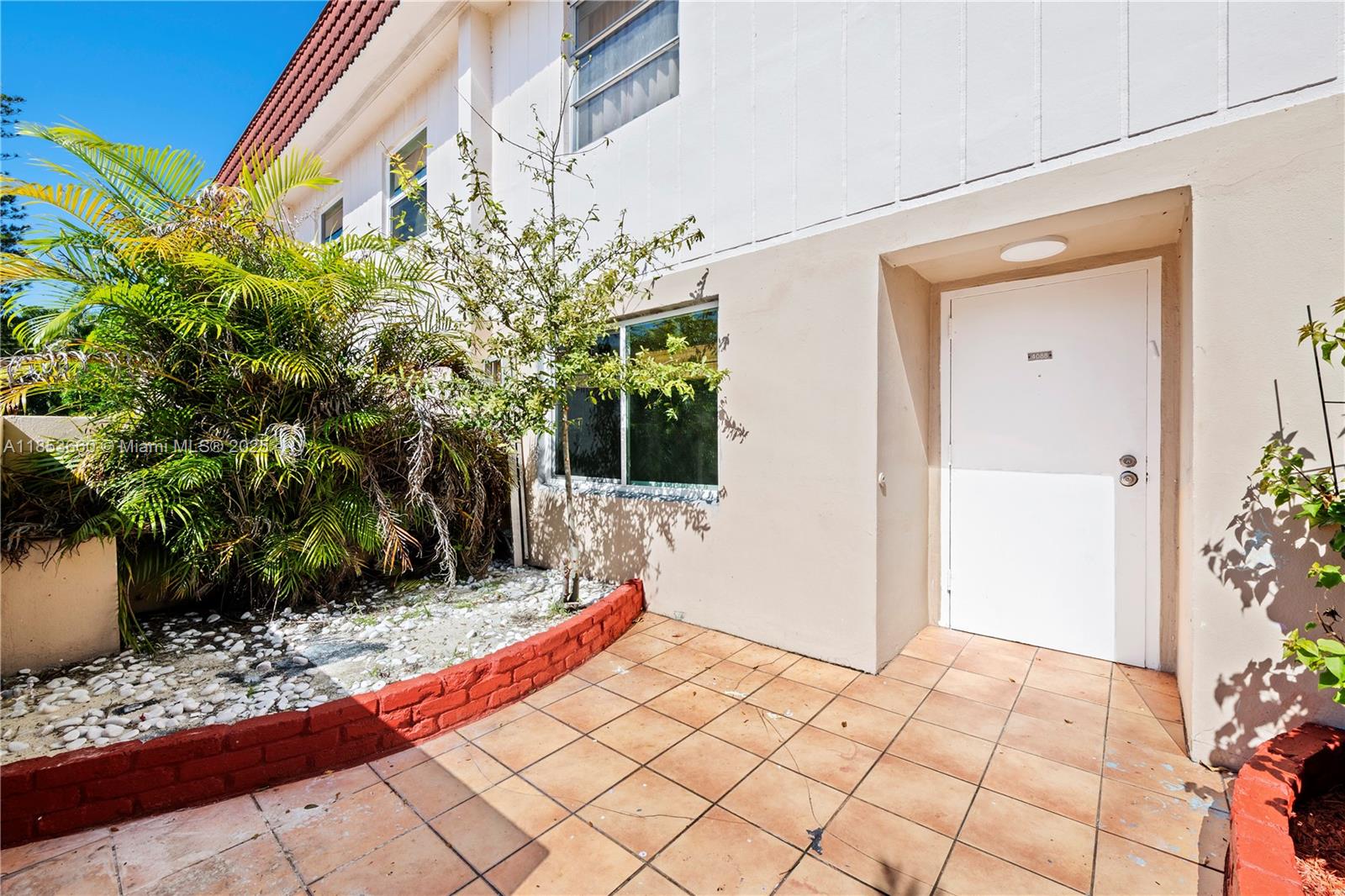 4088 Inverrary Drive, Unit 11F Lauderhill, FL 33319 - Photo 6 of 34