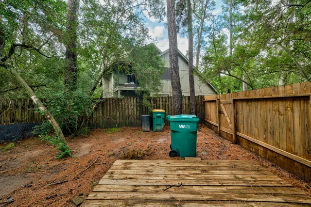 $2,500 | 42 North Timber Top Drive, The Woodlands, TX 77380