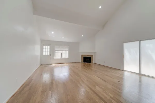 $2,150 | 42 North Timber Top Drive, The Woodlands, TX 77380