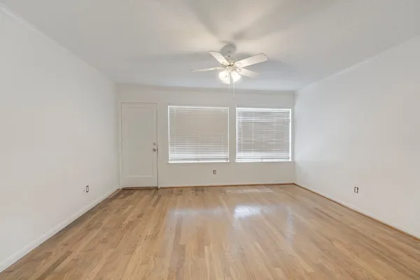 $2,150 | 42 North Timber Top Drive, The Woodlands, TX 77380