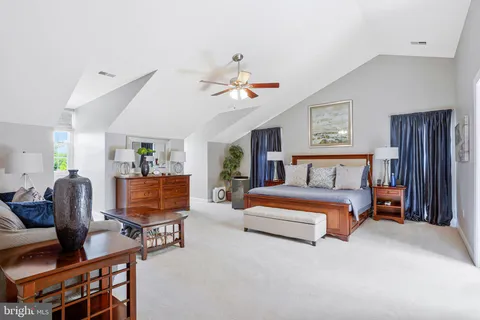 $1,275,000 | 14201 Floral Park Drive, North Potomac, MD 20850