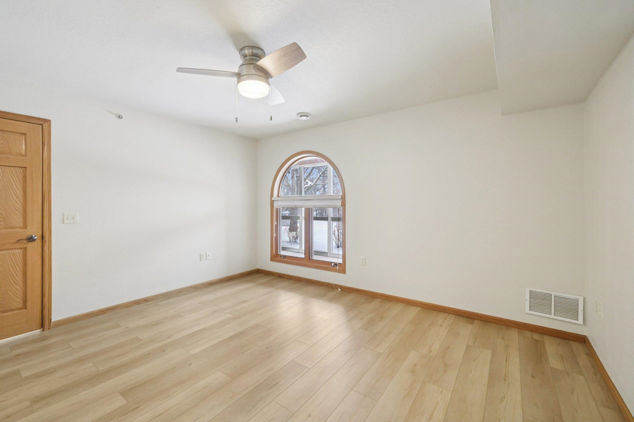 N2860 Trevor, Unit 6 Lodi, WI 53555 - Photo 13 of 34