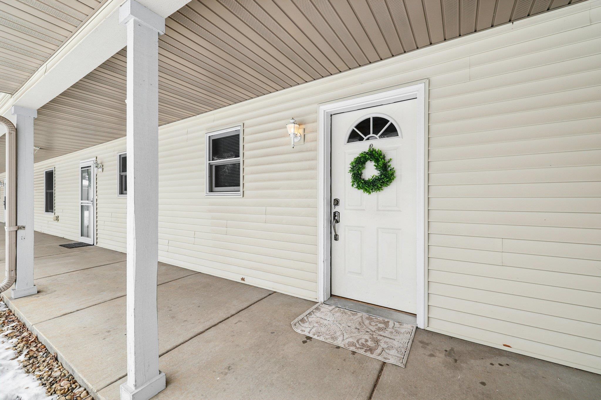 N2860 Trevor, Unit 6 Lodi, WI 53555 - Photo 2 of 34