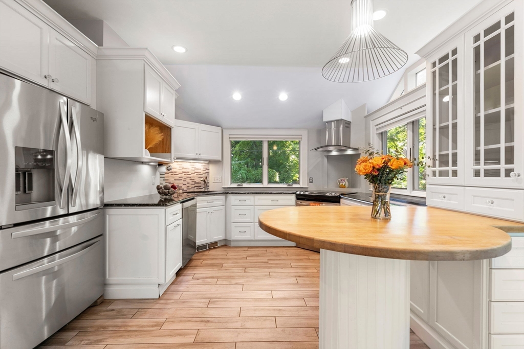 78 Oaks Road Framingham, MA 01702 - Photo 13 of 42 Gallery Image 13