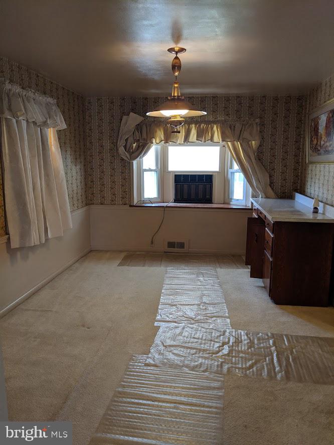 1800 Burnwood Road Baltimore, MD 21239 - Photo 11 of 27 Dining Room with Bay window