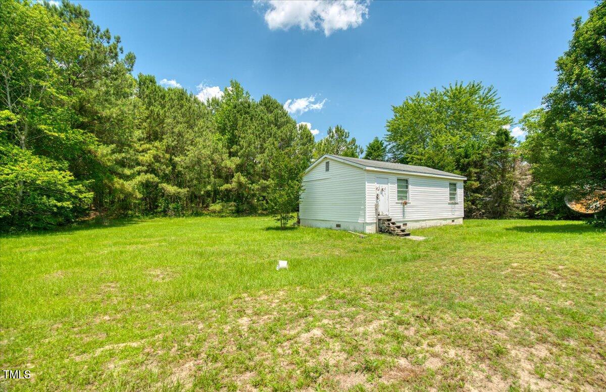 3250 Boykin Bridge Road Clinton, NC 28328 - Photo 20 of 24 20-Backyard 1