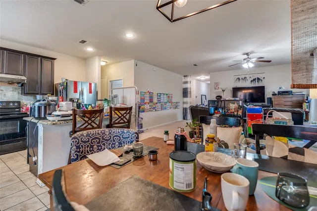 $299,990 | 3405 Oceanview Drive, Denton, TX 76208