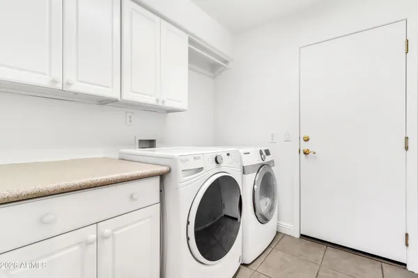 $1,100,000 | 3955 East Indigo Bay Court, Gilbert, AZ 85234