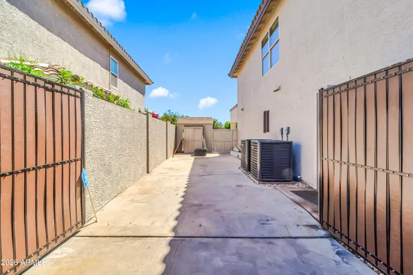 $1,100,000 | 3955 East Indigo Bay Court, Gilbert, AZ 85234