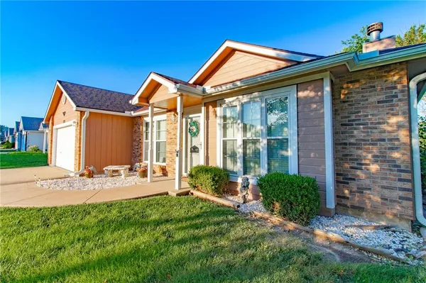 $265,000 | 1213 Fox Run Drive, Warrensburg, MO 64093