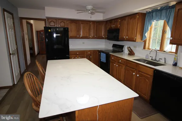 $3,499 | 4101 Club House Drive, Mechanicsburg, PA 17050