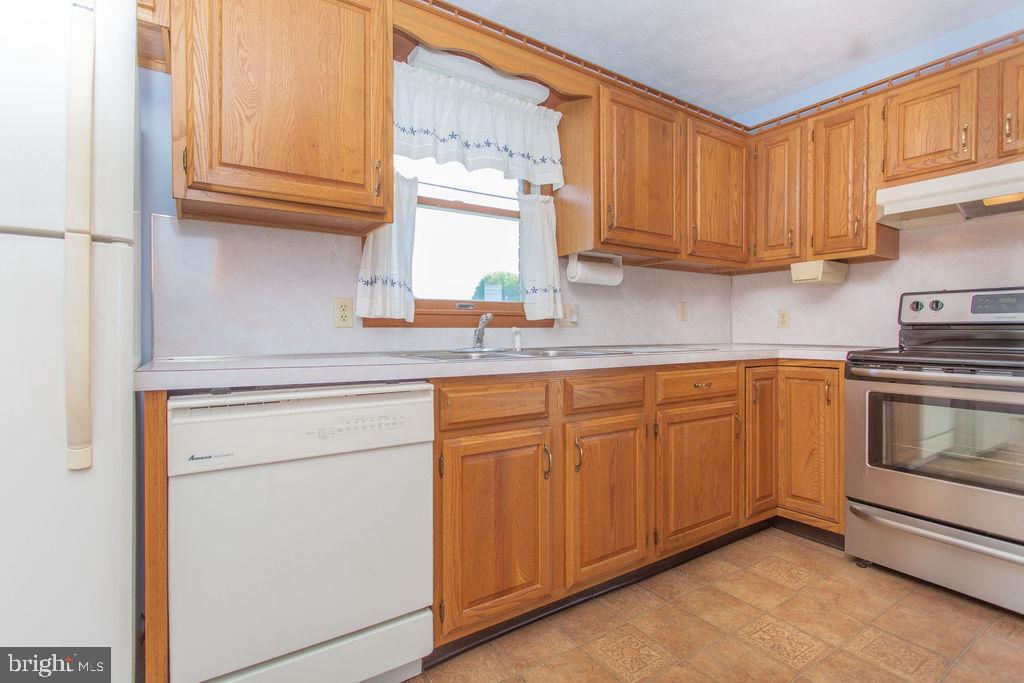 1525 Roxbury Road Shippensburg, PA 17257 - Photo 12 of 34 Gallery Image 12
