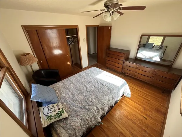 $189,900 | 5518 Karrasch Street, St. Joseph, MO 64505