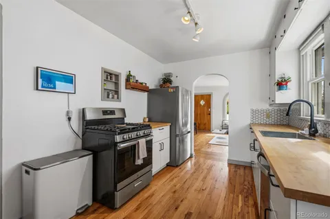 $575,000 | 1095 Carr Street, Lakewood, CO 80214