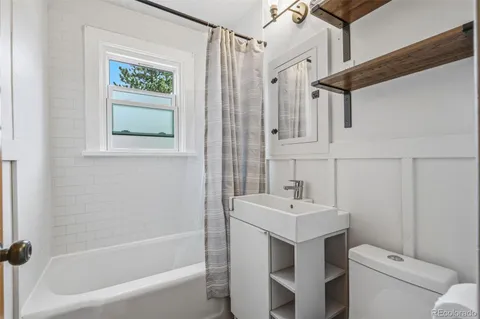 $575,000 | 1095 Carr Street, Lakewood, CO 80214
