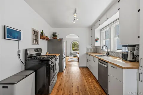 $575,000 | 1095 Carr Street, Lakewood, CO 80214