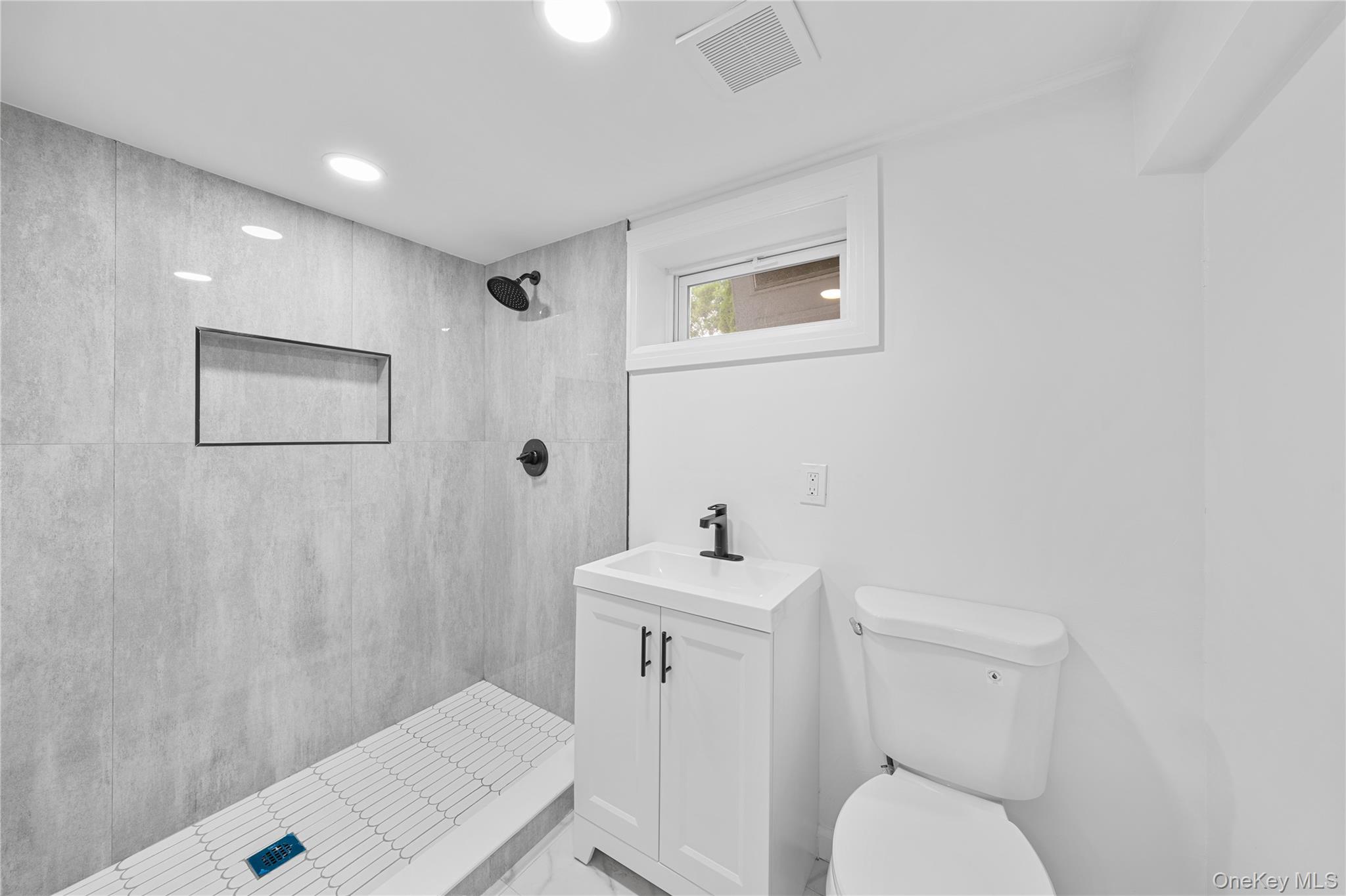 504 Decatur Street Uniondale, NY 11553 - Photo 12 of 12