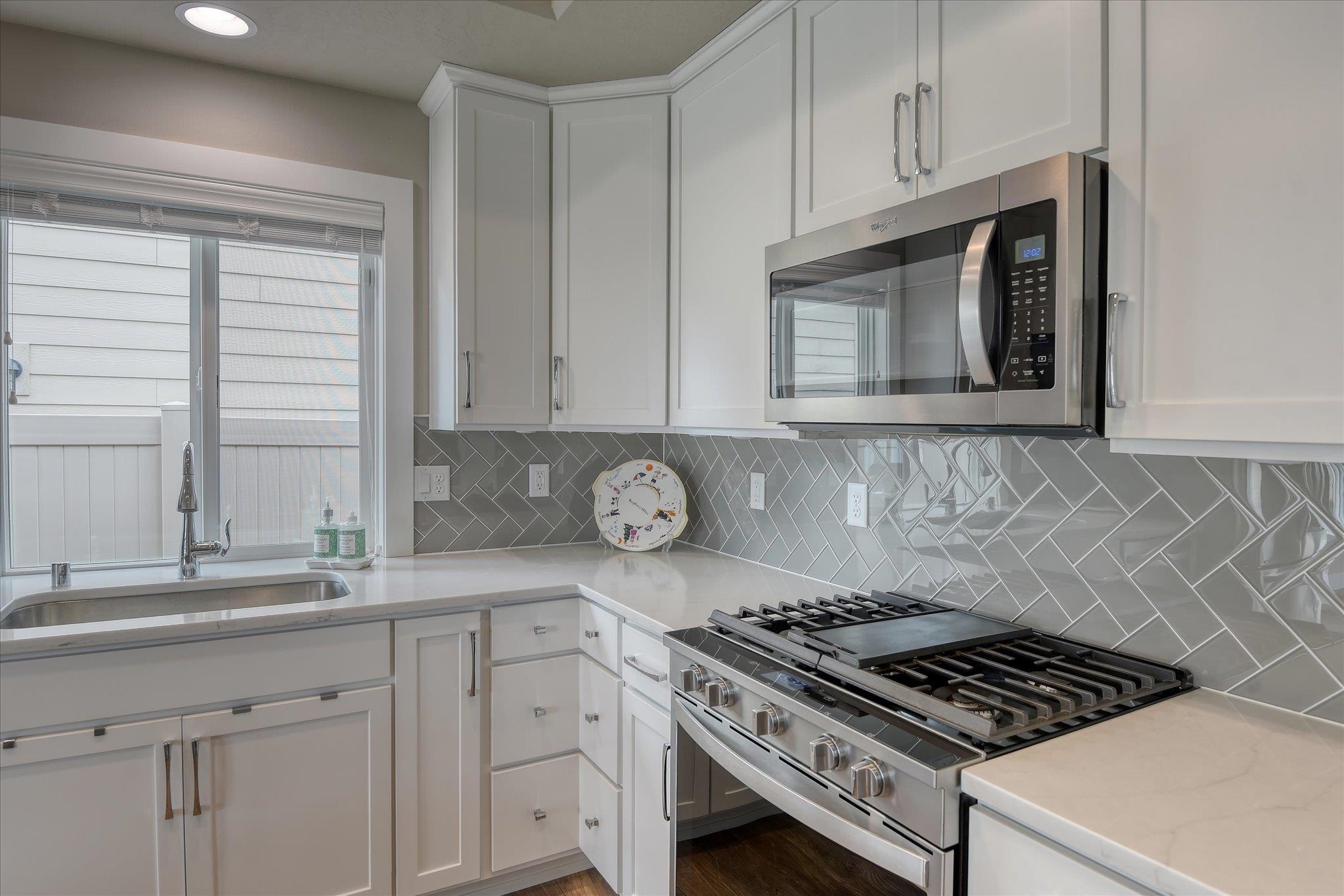 1726 Ridgetop Drive Greenacres, WA 99016 - Photo 12 of 39 Gallery Image 12