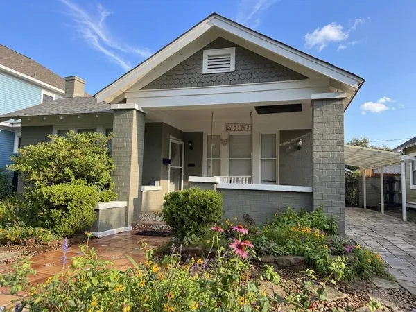 $2,700 | 1322 Harvard Street, Houston, TX 77008