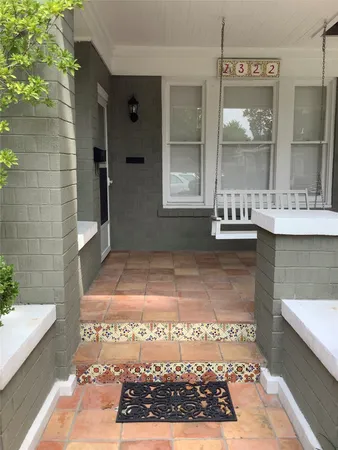 $2,700 | 1322 Harvard Street, Houston, TX 77008