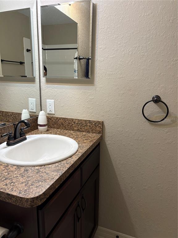 176 Juniper Loop Circle Ocala, FL 34480 - Photo 9 of 24