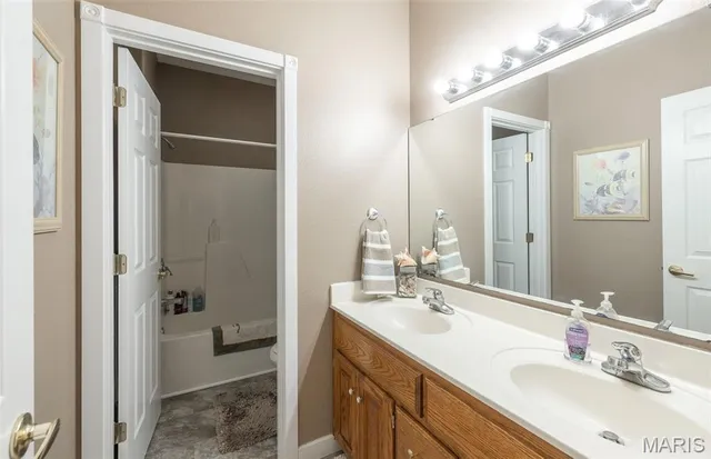 $397,000 | 315 Bobby Dale Drive, Waynesville, MO 65583