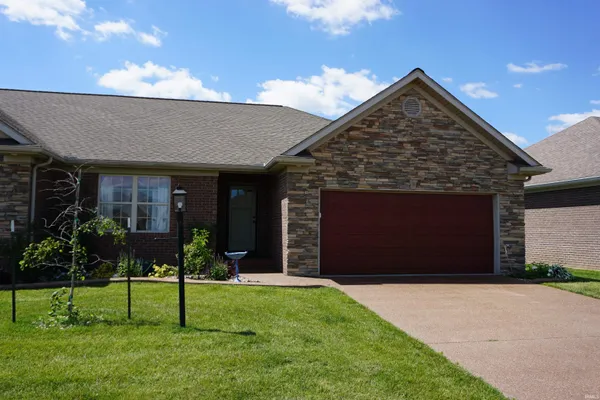 $269,900 | 9905 Arbor Lake Drive, Newburgh, IN 47630