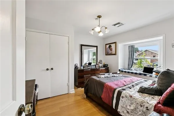 $525,000 | 1918 Houma Boulevard, Metairie, LA 70001