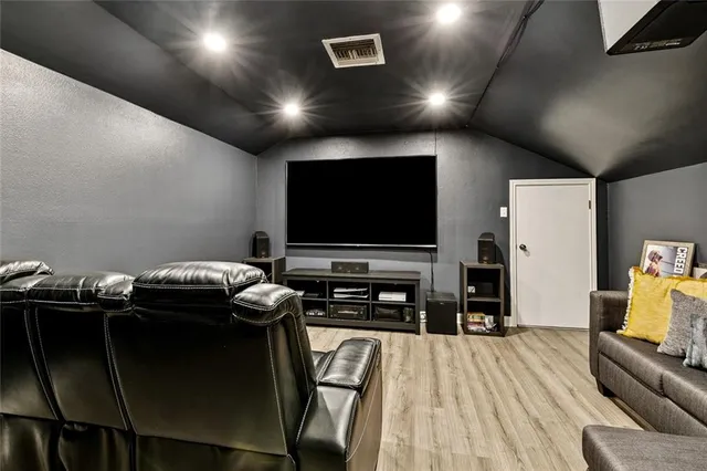 $575,000 | 1918 Houma Boulevard, Metairie, LA 70001