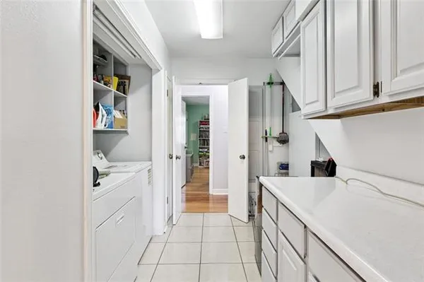 $525,000 | 1918 Houma Boulevard, Metairie, LA 70001