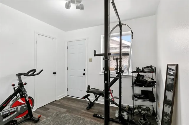 $575,000 | 1918 Houma Boulevard, Metairie, LA 70001