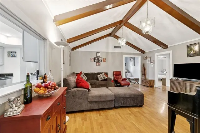 $575,000 | 1918 Houma Boulevard, Metairie, LA 70001