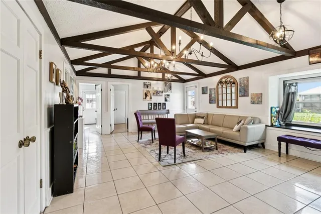 $575,000 | 1918 Houma Boulevard, Metairie, LA 70001