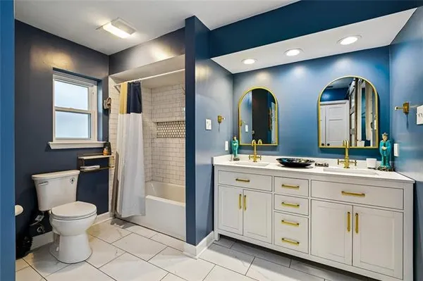 $525,000 | 1918 Houma Boulevard, Metairie, LA 70001