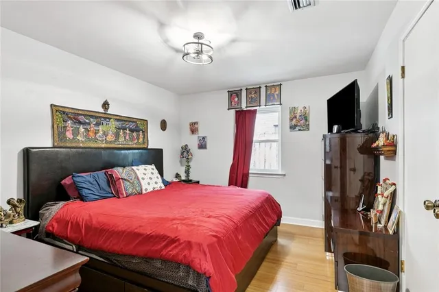 $575,000 | 1918 Houma Boulevard, Metairie, LA 70001