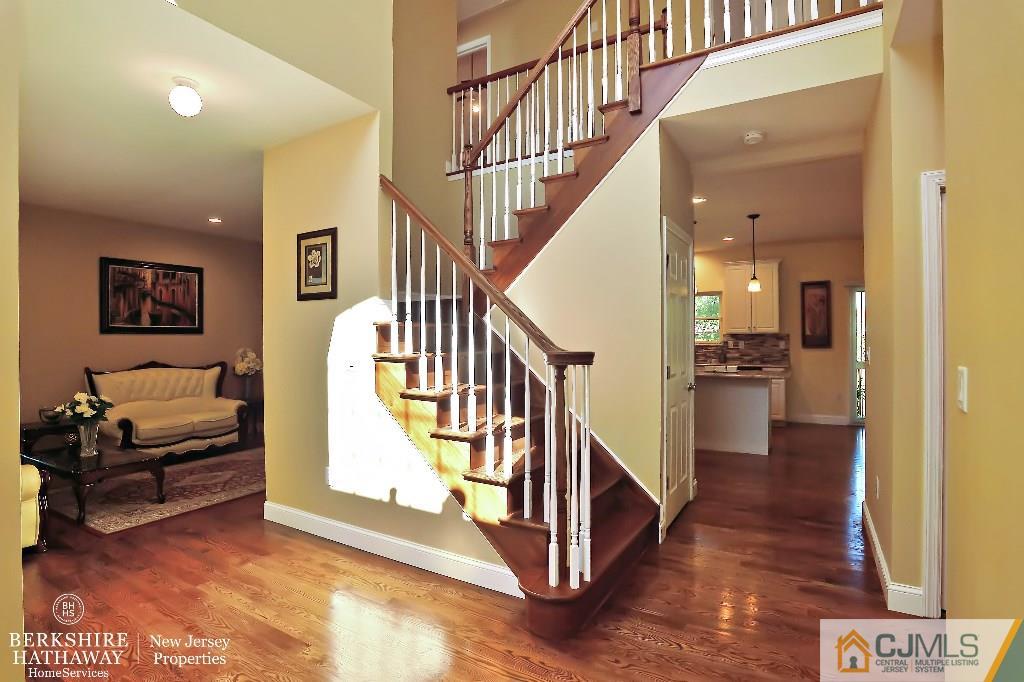 40 Edgewood Road Edison, NJ 08820 - Photo 2 of 25 a view of entryway and hall with wooden floor