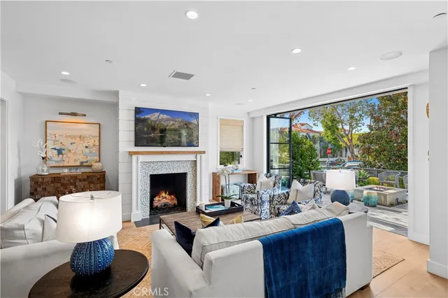 $8,495,000 | 302 Orchid Avenue, Corona del Mar, CA 92625