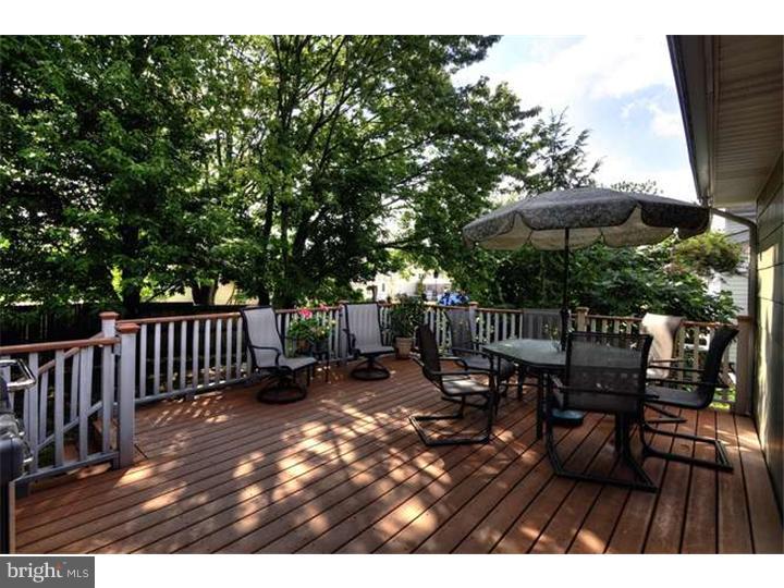 14 Vista Road Hamilton, NJ 08690 - Photo 17 of 18 Exterior Back