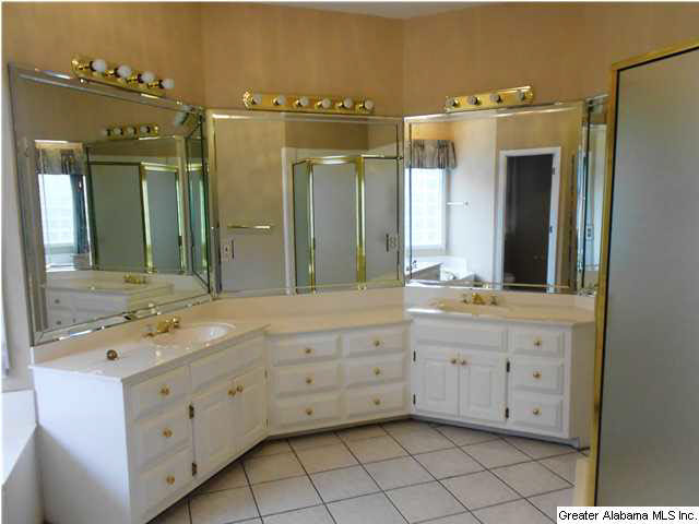 5212 Heritage Ridge Circle Birmingham, AL 35210 - Photo 24 of 32