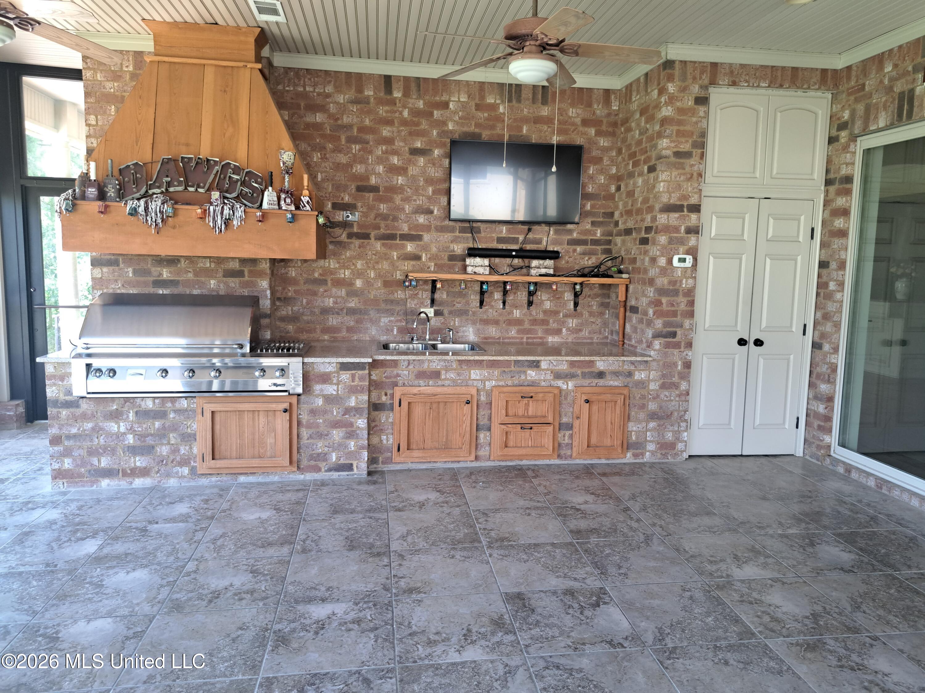 134 Pinnacle Circle Brandon, MS 39047 - Photo 16 of 30 P21
