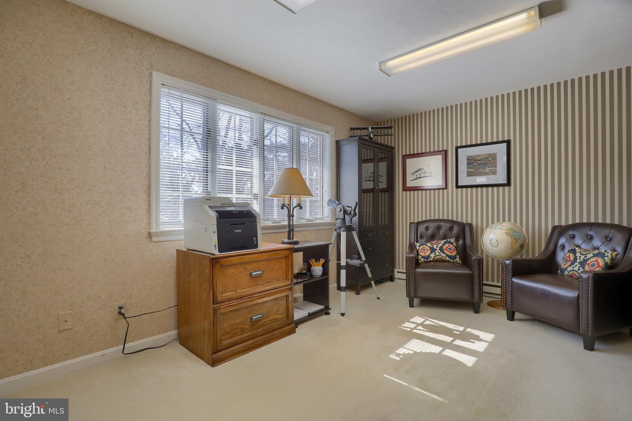 604 Hamilton Road Lancaster, PA 17603 - Photo 22 of 41 First Floor Office