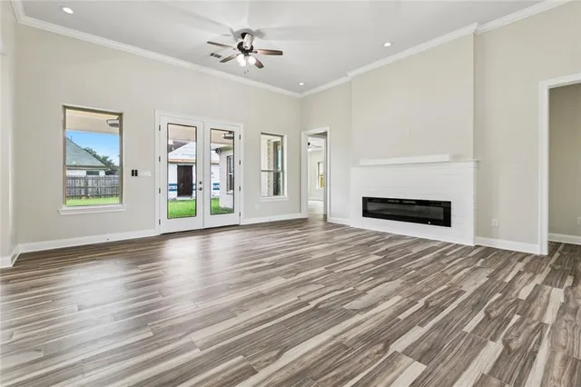 $600,000 | 1701 Heatherwood Drive, Harvey, LA 70058