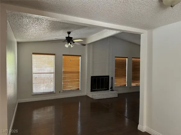 $2,345 | 5461 Supai Drive, Las Vegas, NV 89103