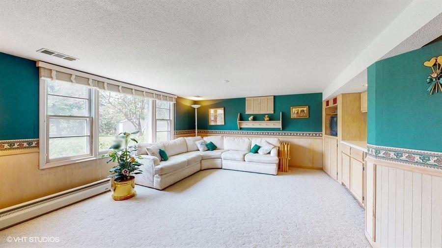 8330 Ewing Road Bloomington, MN 55431 - Photo 21 of 60