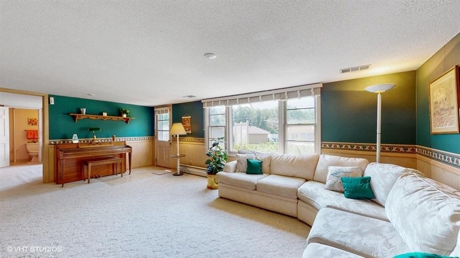 8330 Ewing Road Bloomington, MN 55431 - Photo 22 of 60