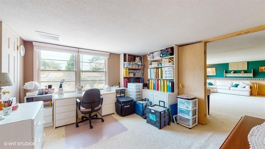 8330 Ewing Road Bloomington, MN 55431 - Photo 26 of 60