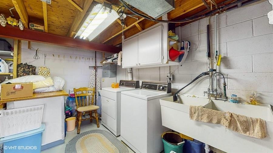 8330 Ewing Road Bloomington, MN 55431 - Photo 29 of 60