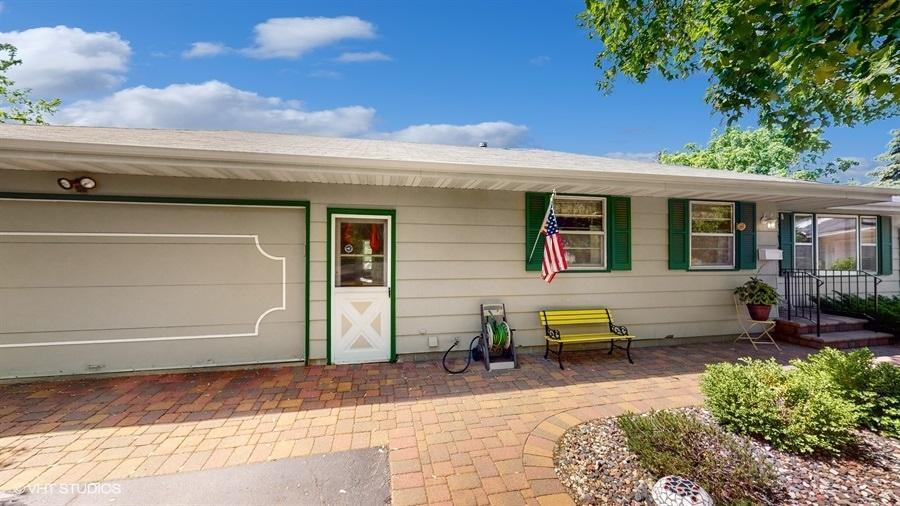 8330 Ewing Road Bloomington, MN 55431 - Photo 3 of 60